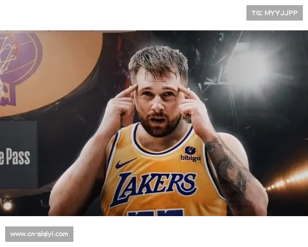 湖人队东契奇三分手感不佳 依然展现全面数据贡献